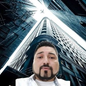 Meet your Posher, Luis